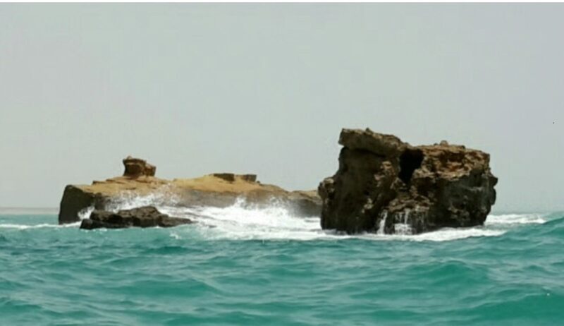 Satan Island (Jazireh-ye Sheitan)