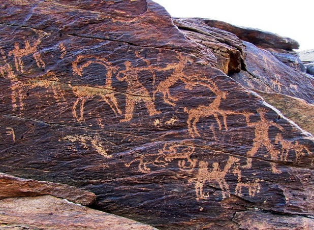 Drowning petroglyphs Drowning petroglyphs