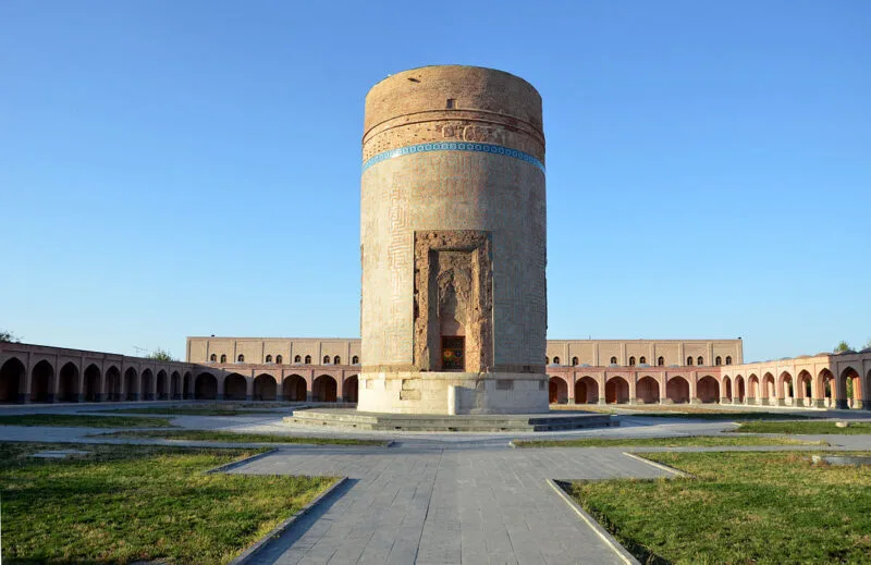 Sheykh_Heydar_Tomb_Meshkinshahr